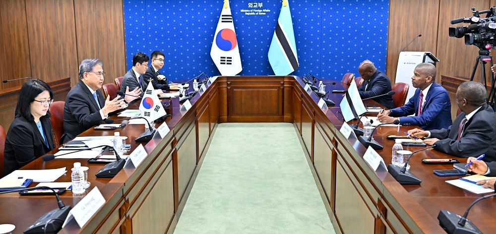 박진 장관, 한-보츠와나 외교장관회담 개최